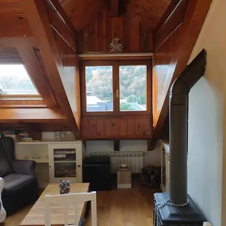 Apartamento Latitud 42 - Tucasaenlospirineos Escarrilla